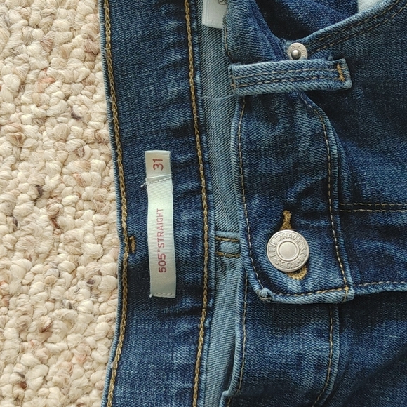 Bundle of Jeans - Picture 4 of 8